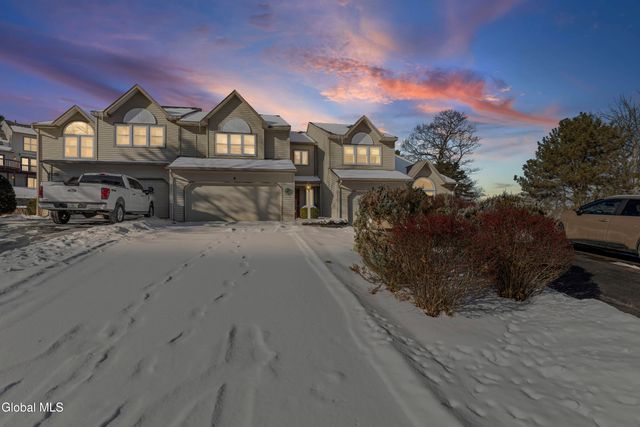 3 Pine Ridge Road, Saratoga Springs, NY 12866