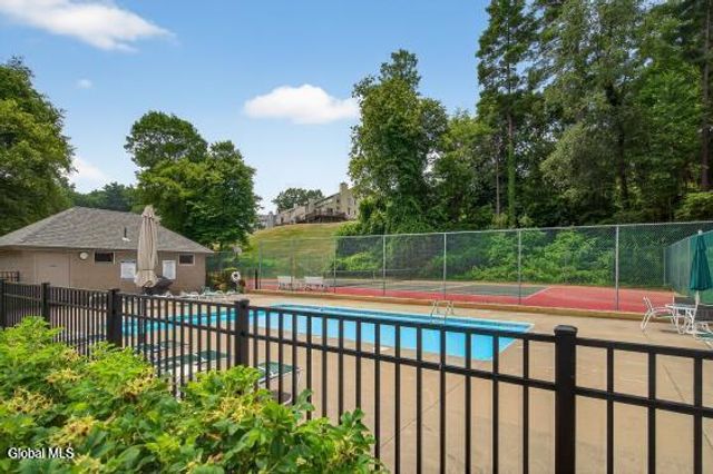 3 Pine Ridge Road, Saratoga Springs, NY 12866