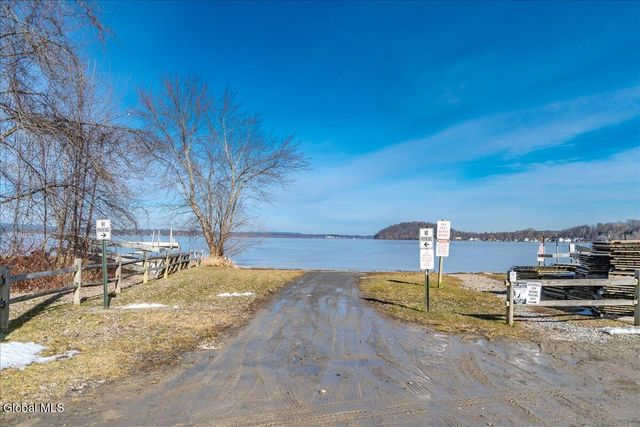 3 Pine Ridge Road, Saratoga Springs, NY 12866