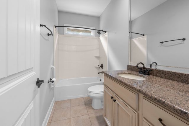 389 TARREN MILL CIR, Collierville, TN 38017