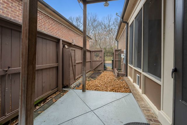 389 TARREN MILL CIR, Collierville, TN 38017