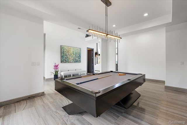 8349 Dixie Highway, Ira Township, MI 48023