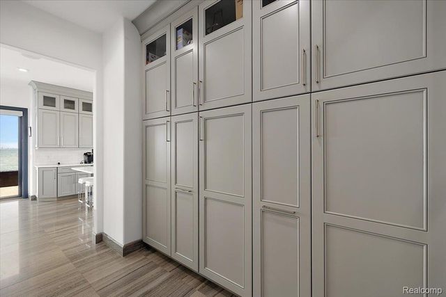 8349 Dixie Highway, Ira Township, MI 48023