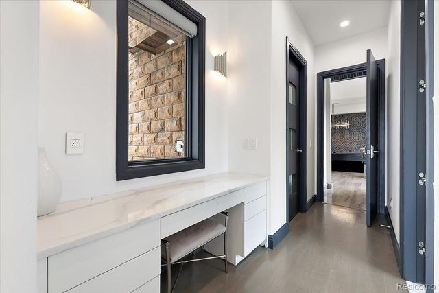 8349 Dixie Highway, Ira Township, MI 48023