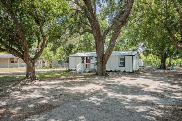 5220 SPRING CREEK DR, Lakeland, FL 33811