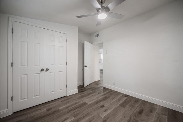 5220 SPRING CREEK DR, Lakeland, FL 33811
