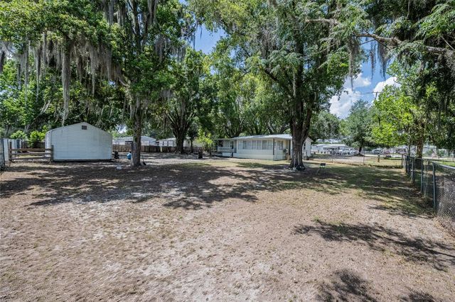 5220 SPRING CREEK DR, Lakeland, FL 33811