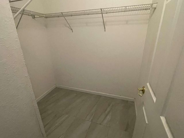 2944 Hidden Hills Road 1604, West Palm Beach, FL 33411