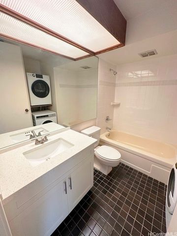 55 S Judd Street 2107, Honolulu, HI 96817