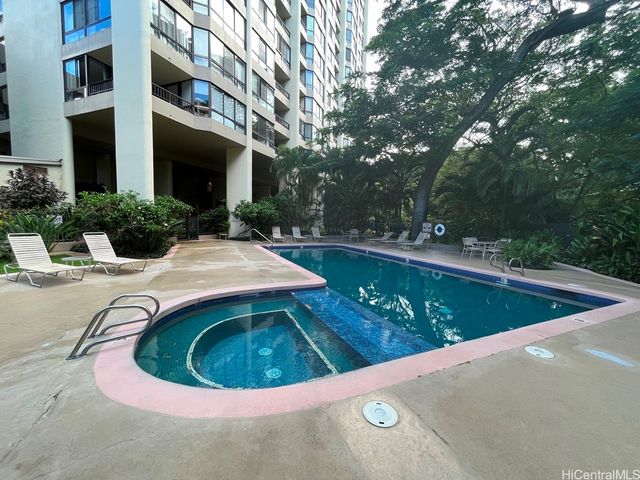 55 S Judd Street 2107, Honolulu, HI 96817