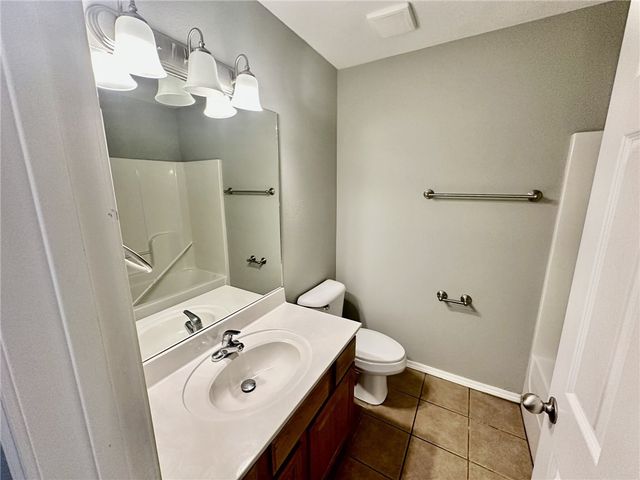 1431 W Junction Street 4, Fayetteville, AR 72701