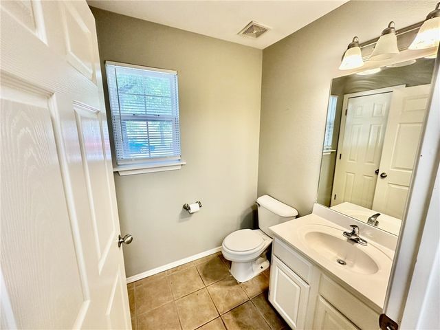 1431 W Junction Street 4, Fayetteville, AR 72701