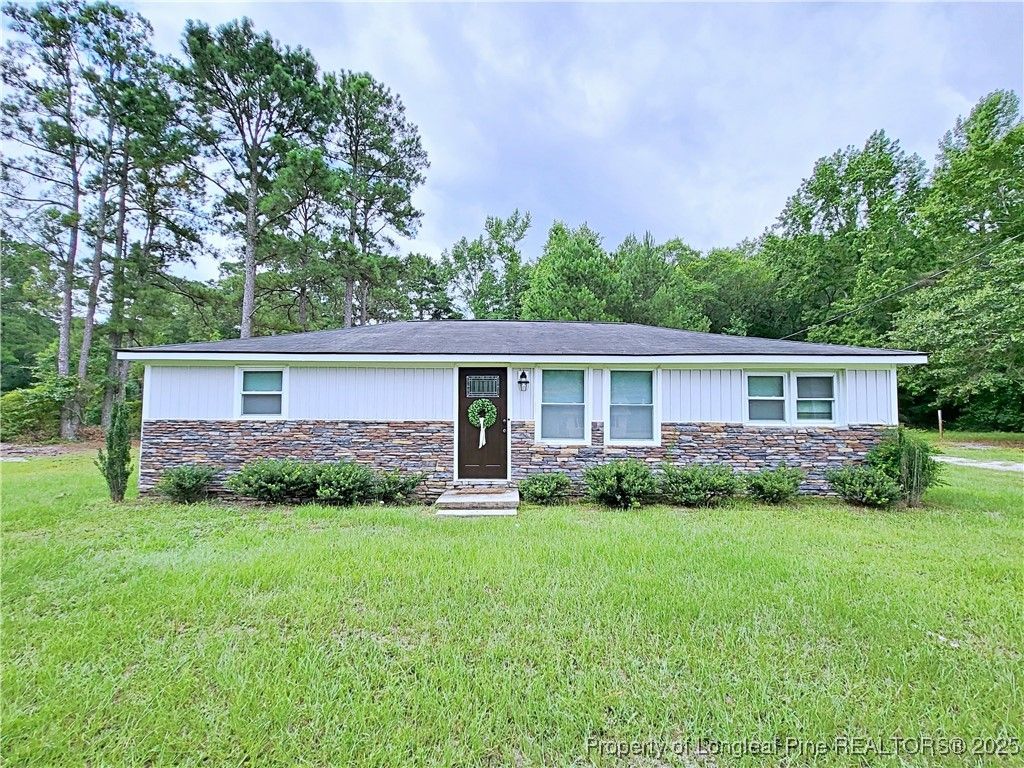7246 Faircloth Bridge Road, Stedman, NC 28391