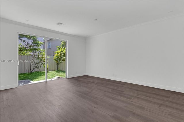 4331 Lake Tahoe Cir, West Palm Beach, FL 33409