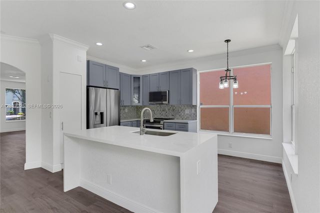 4331 Lake Tahoe Cir, West Palm Beach, FL 33409