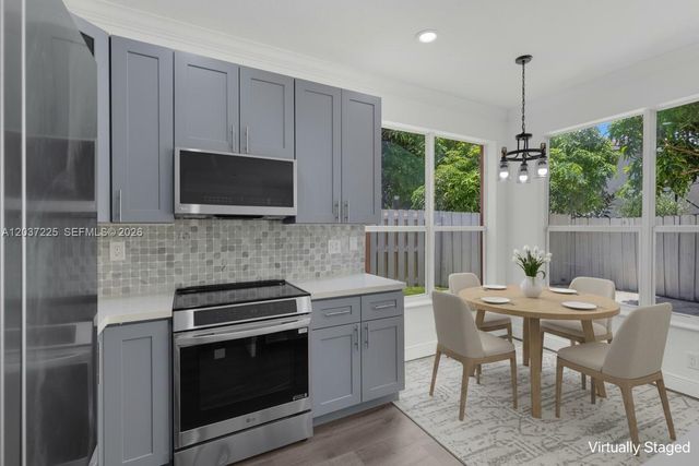 4331 Lake Tahoe Cir, West Palm Beach, FL 33409