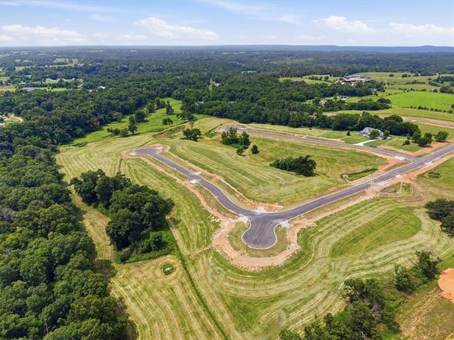 Lot 28 Autumn Ridge, Springdale, AR 72762