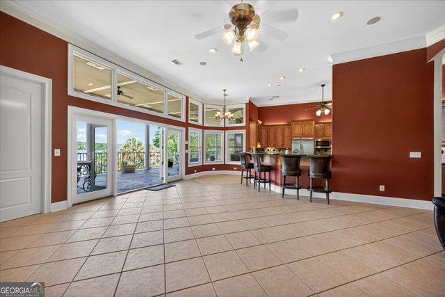 350 Hillridge Cove, Lizella, GA 31052