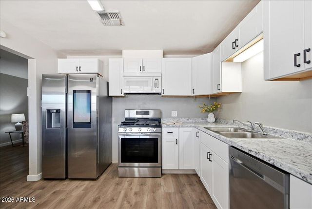 721 E MARILYN Avenue, Mesa, AZ 85204