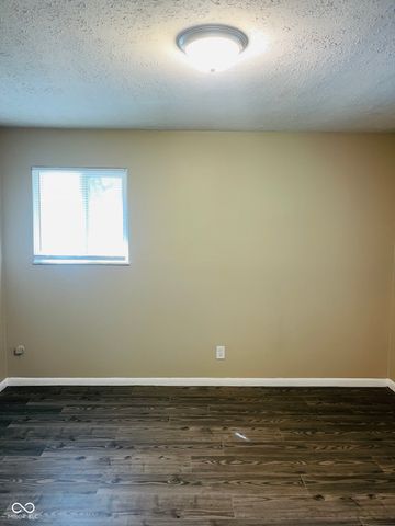 1258 N Ridgeview Drive, Indianapolis, IN 46219