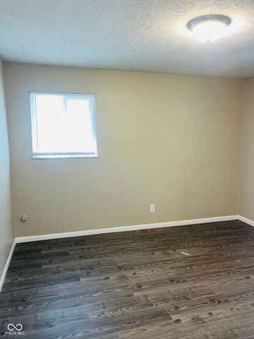 1258 N Ridgeview Drive, Indianapolis, IN 46219