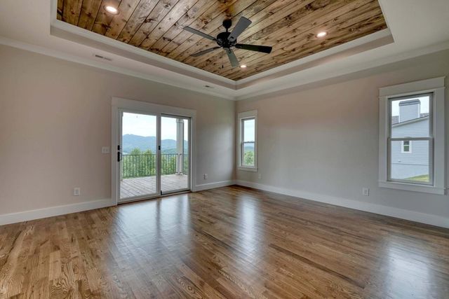 1513 Honey Bee Ridge, Hiawassee, GA 30546