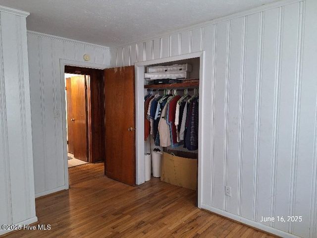 213 W Burkhead Street, Whiteville, NC 28472