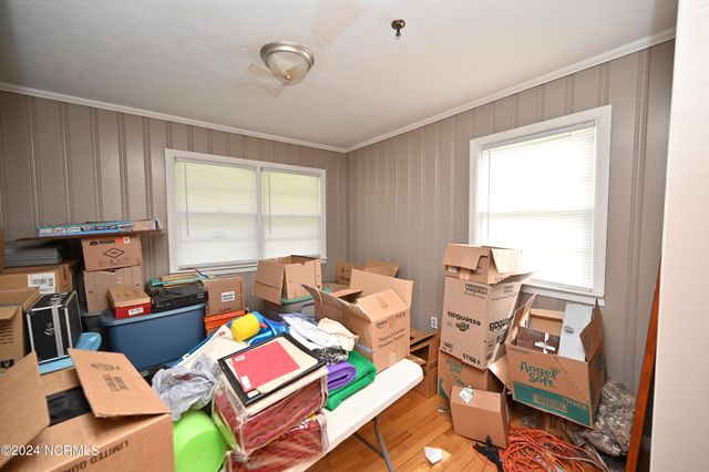 213 W Burkhead Street, Whiteville, NC 28472