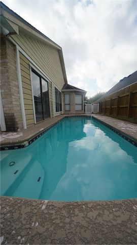 3537 S Washam Dr, Corpus Christi, TX 78414