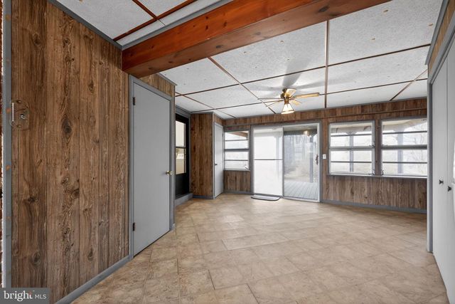 54 HANNUM DR, Coatesville, PA 19320