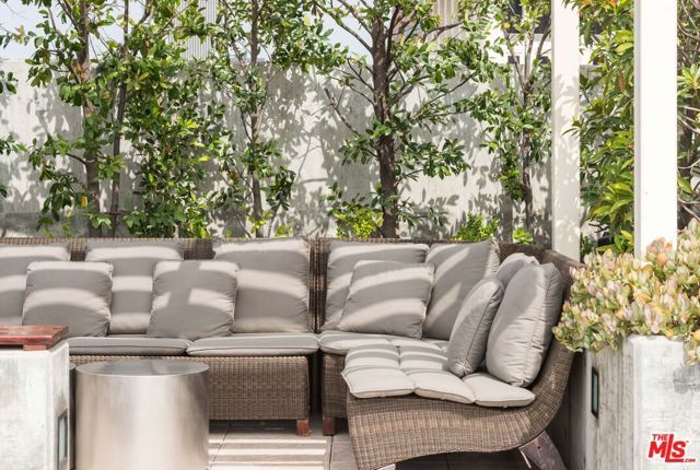 3785 Wilshire Boulevard 1712, Los Angeles, CA 90010