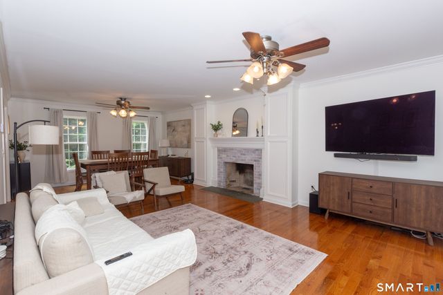 33 Brentwood Drive, Wolcott, CT 06716