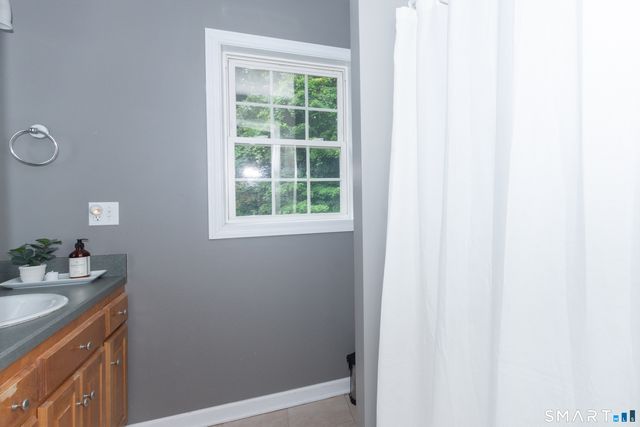 33 Brentwood Drive, Wolcott, CT 06716