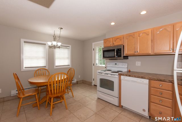 33 Brentwood Drive, Wolcott, CT 06716