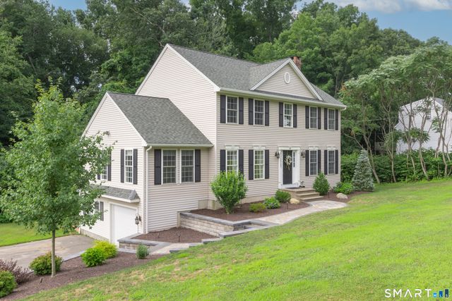 33 Brentwood Drive, Wolcott, CT 06716
