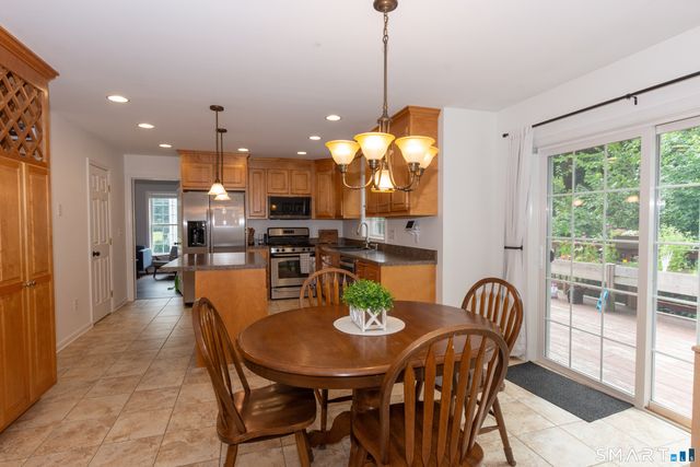 33 Brentwood Drive, Wolcott, CT 06716