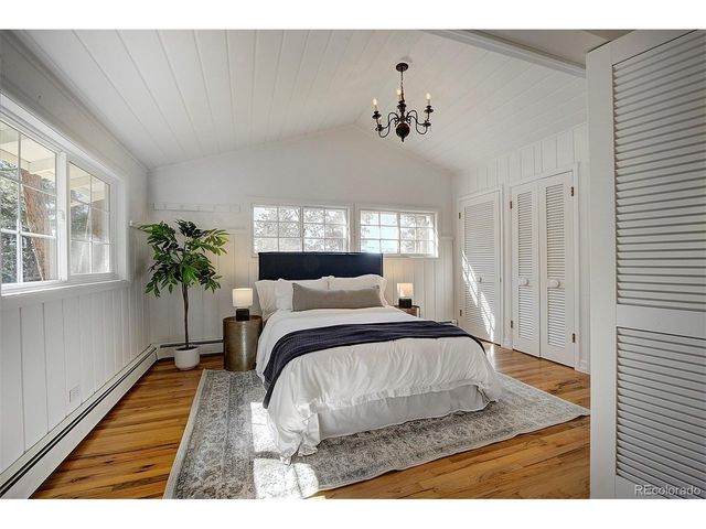 779 Kinnikinnik Hl, Golden, CO 80401