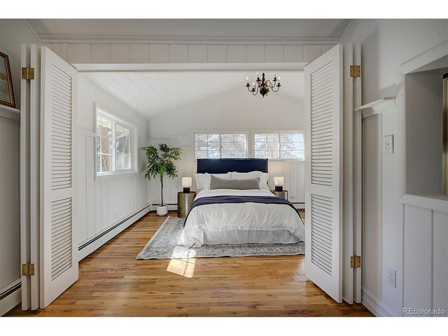 779 Kinnikinnik Hl, Golden, CO 80401