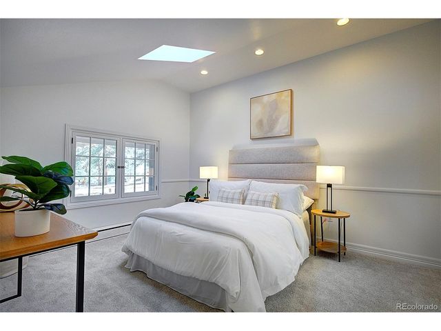 779 Kinnikinnik Hl, Golden, CO 80401