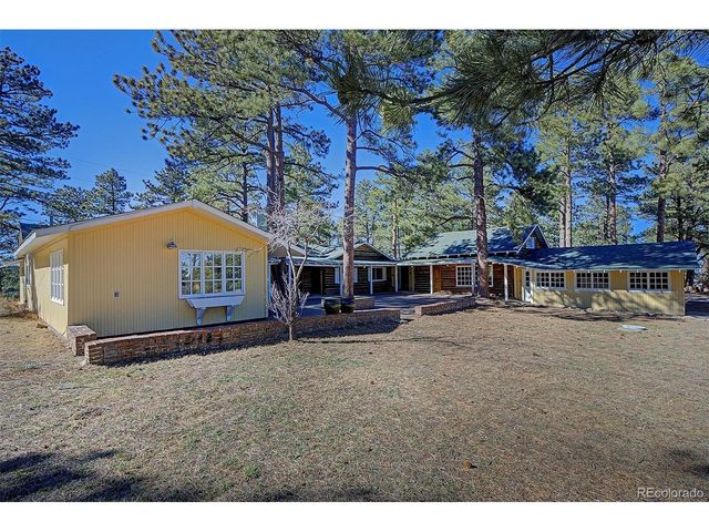 779 Kinnikinnik Hl, Golden, CO 80401