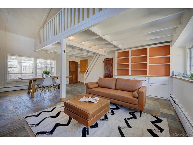 779 Kinnikinnik Hl, Golden, CO 80401