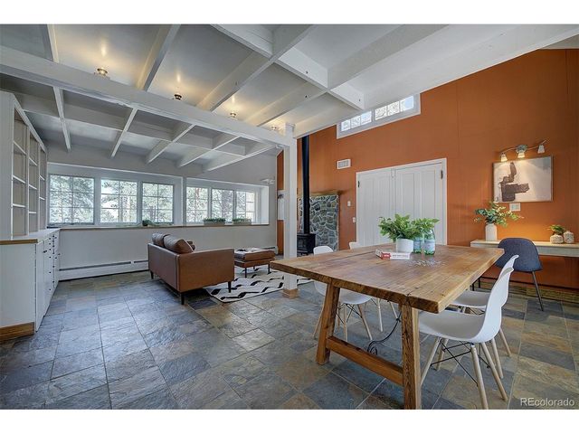 779 Kinnikinnik Hl, Golden, CO 80401