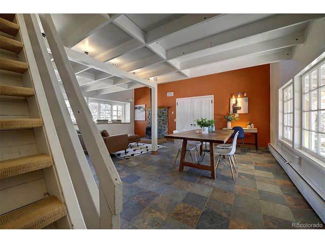 779 Kinnikinnik Hl, Golden, CO 80401