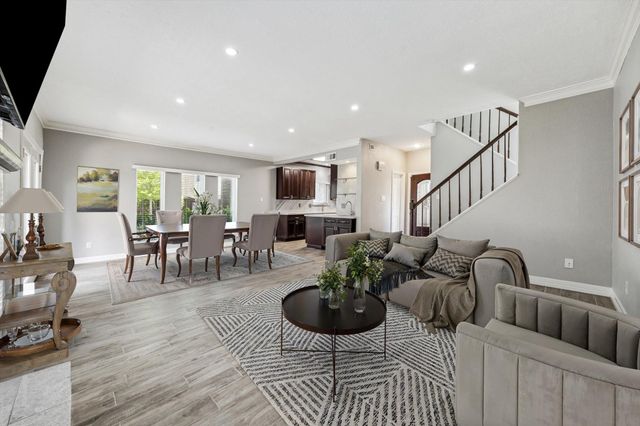 9400 Doliver Drive 60, Houston, TX 77063