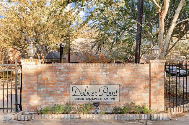 9400 Doliver Drive 60, Houston, TX 77063