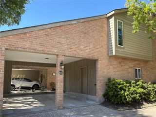 9400 Doliver Drive 60, Houston, TX 77063