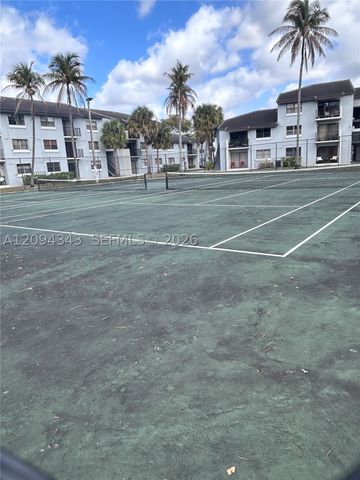 7030 NW 179th St 205, Hialeah, FL 33015