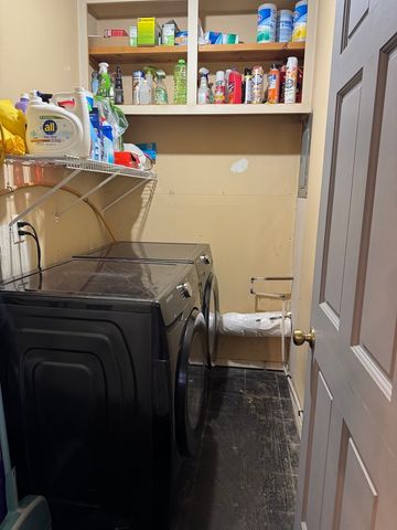 450 E 7th Street Court E, Milan, IL 61264