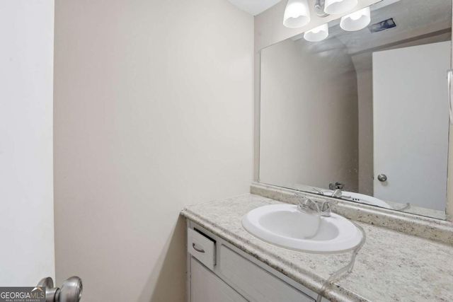 212 Trickum Hills Lane, Woodstock, GA 30188