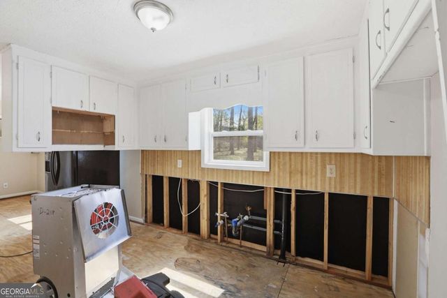 212 Trickum Hills Lane, Woodstock, GA 30188